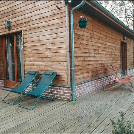 La Petite Foret Mons-Boubert Zewnętrze zdjęcie